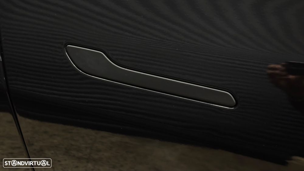 Tesla Model Y RWD - 24