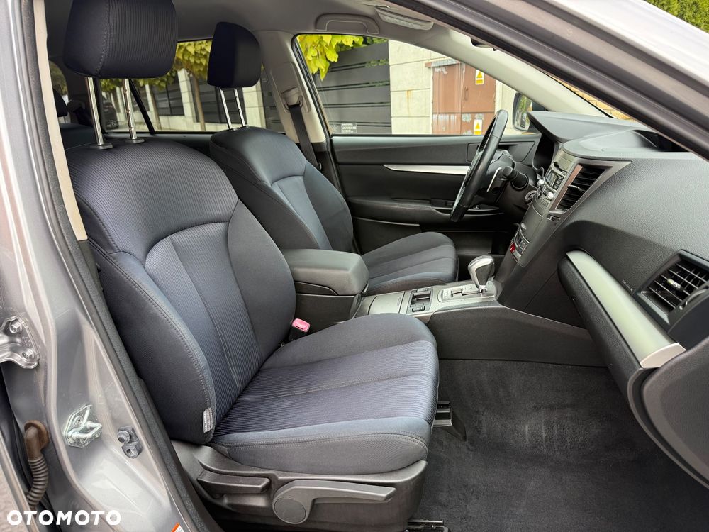 Subaru Legacy 2.5i Lineartronic Comfort - 29