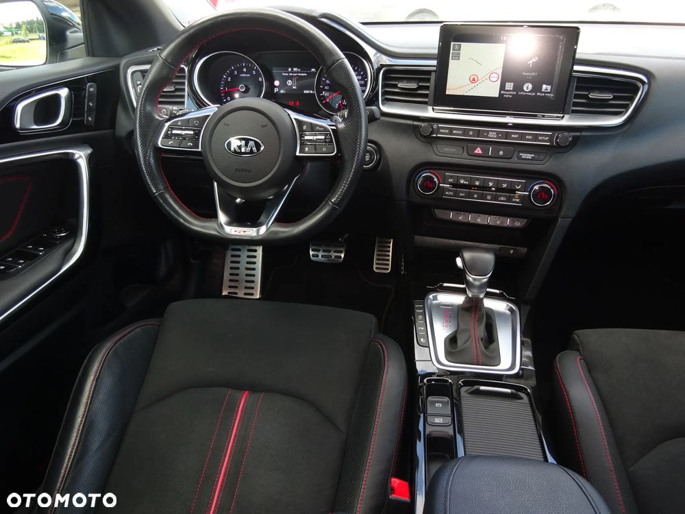 Kia ProCeed 1.6 T-GDI GT DCT - 9