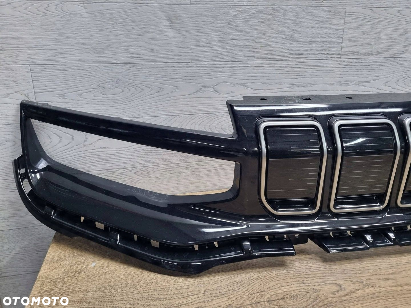 Jeep Avenger 2023 Z przodu Atrapy chłodnicy - 2