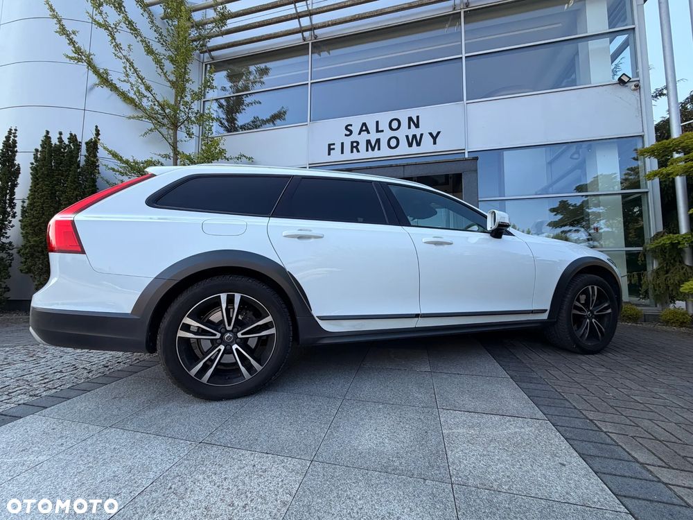 Volvo V90 Cross Country D5 SCR AWD - 22