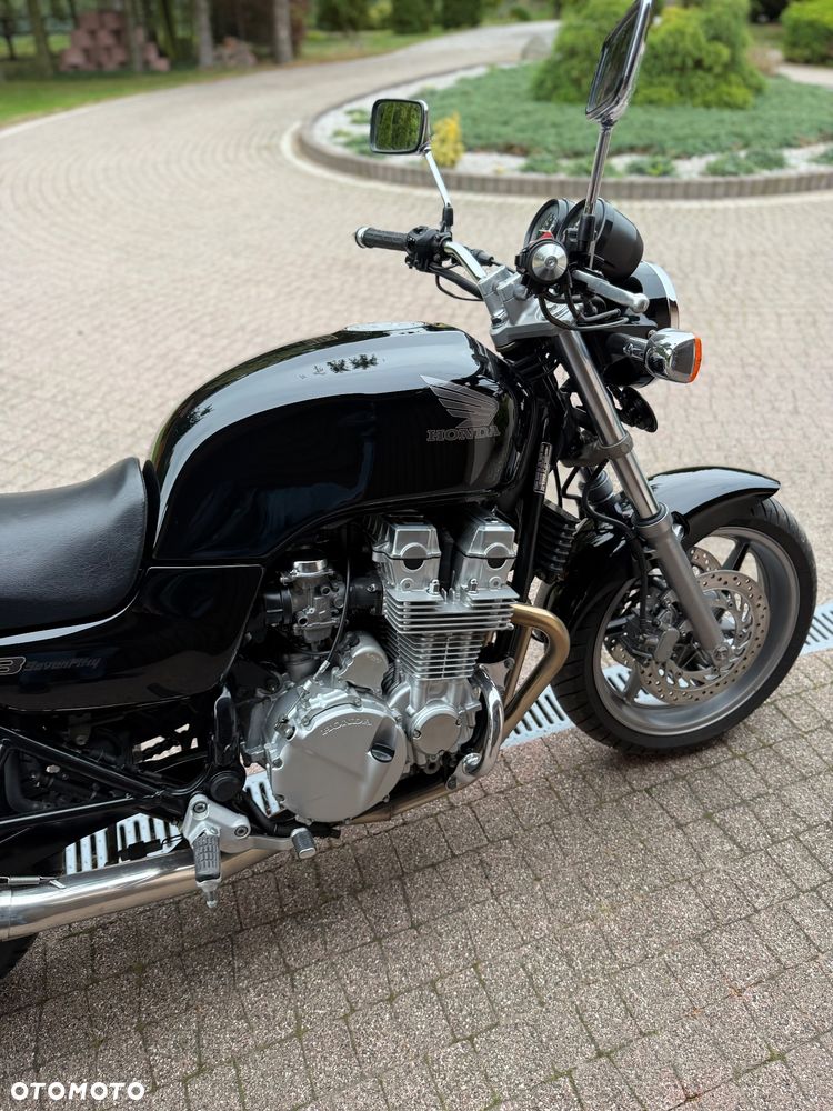 Honda CB - 19