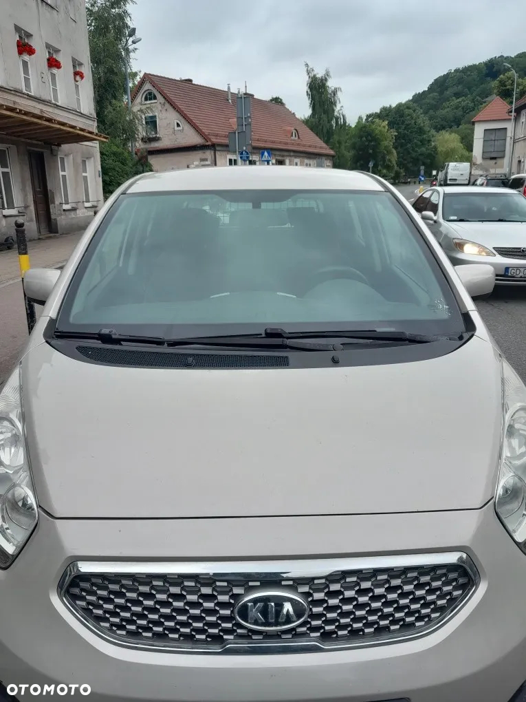 Kia Venga - 2