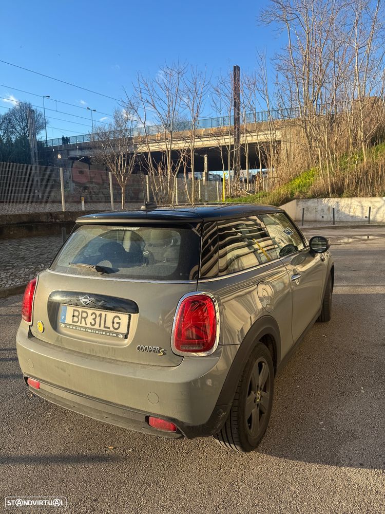 MINI 3 Portas Cooper SE - 4