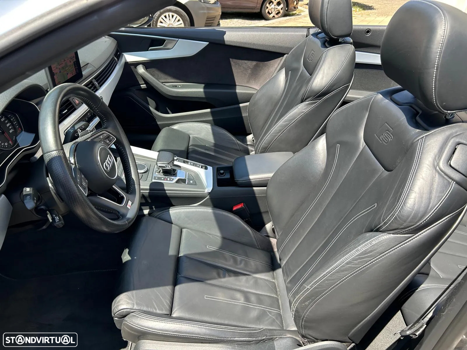 Audi A5 Cabrio 2.0 TDi S-line S tronic - 32