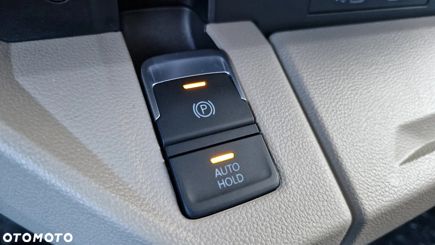 Volkswagen Multivan 2.0 TDI L2 Life DSG - 22