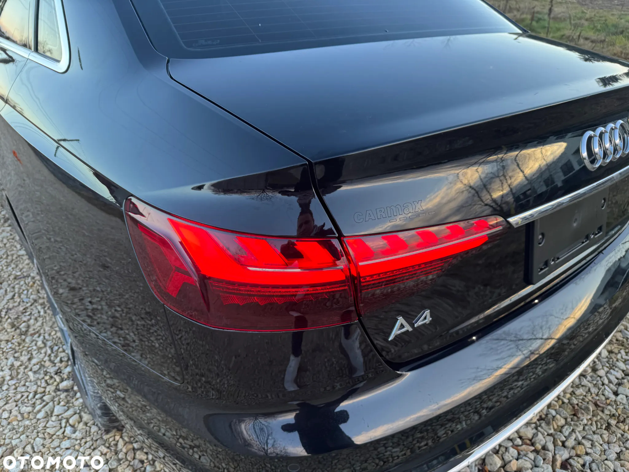 Audi A4 40 TFSI S tronic S line - 30
