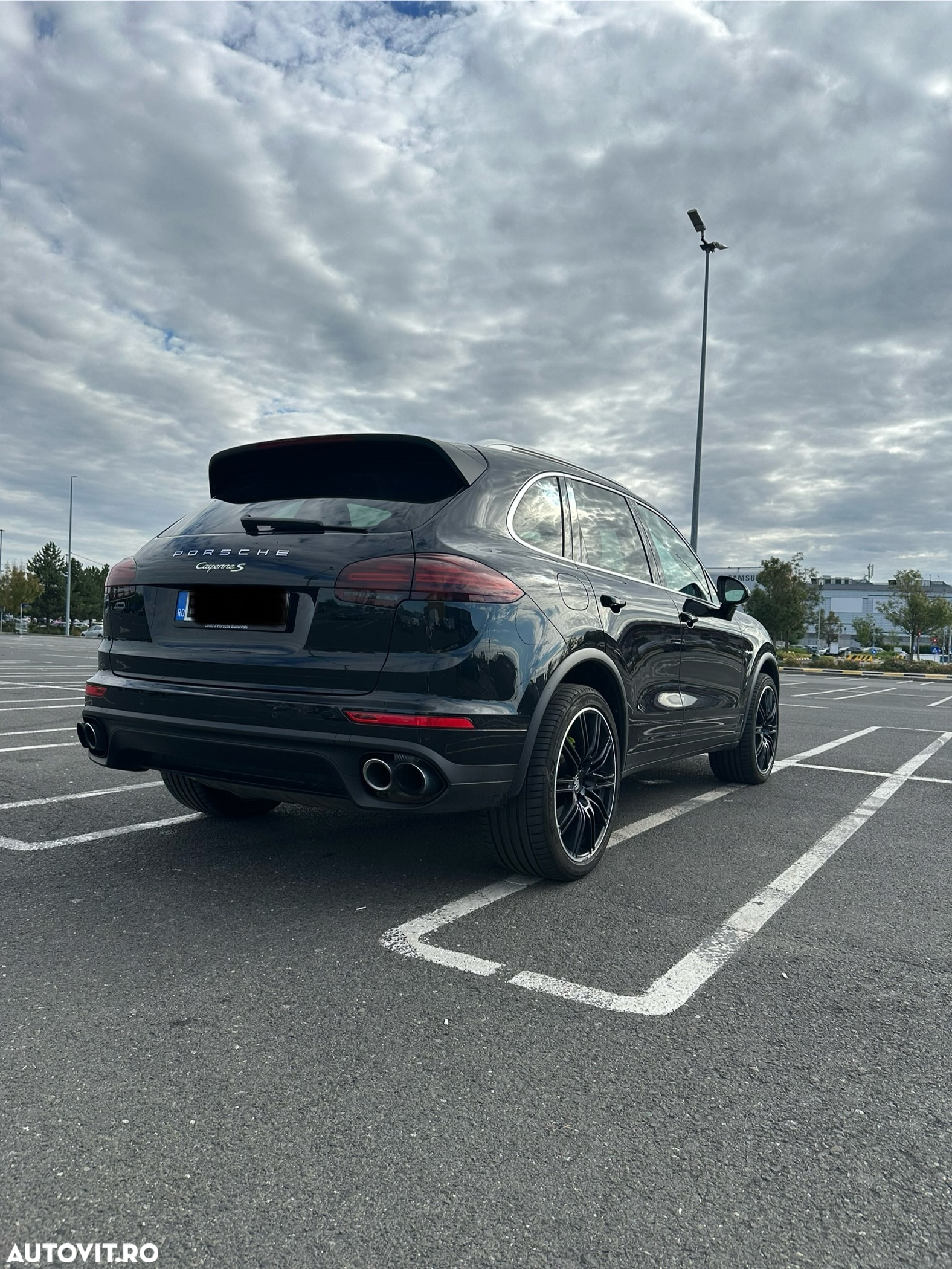 Porsche Cayenne - 9