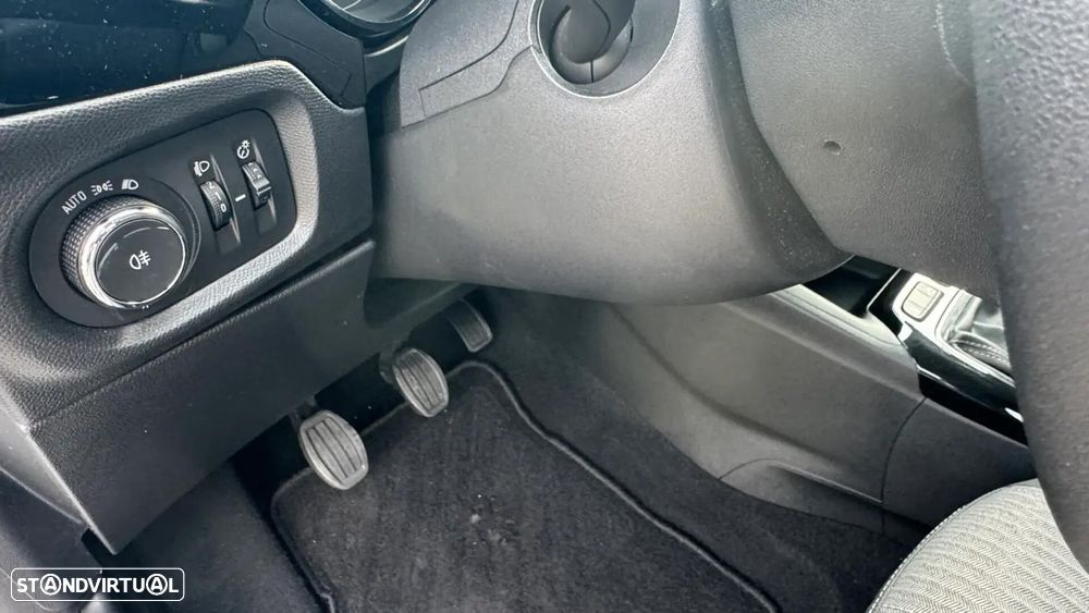 Opel Corsa - 35