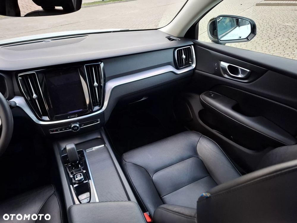 Volvo S60 B5 B AWD Ultimate Dark - 18