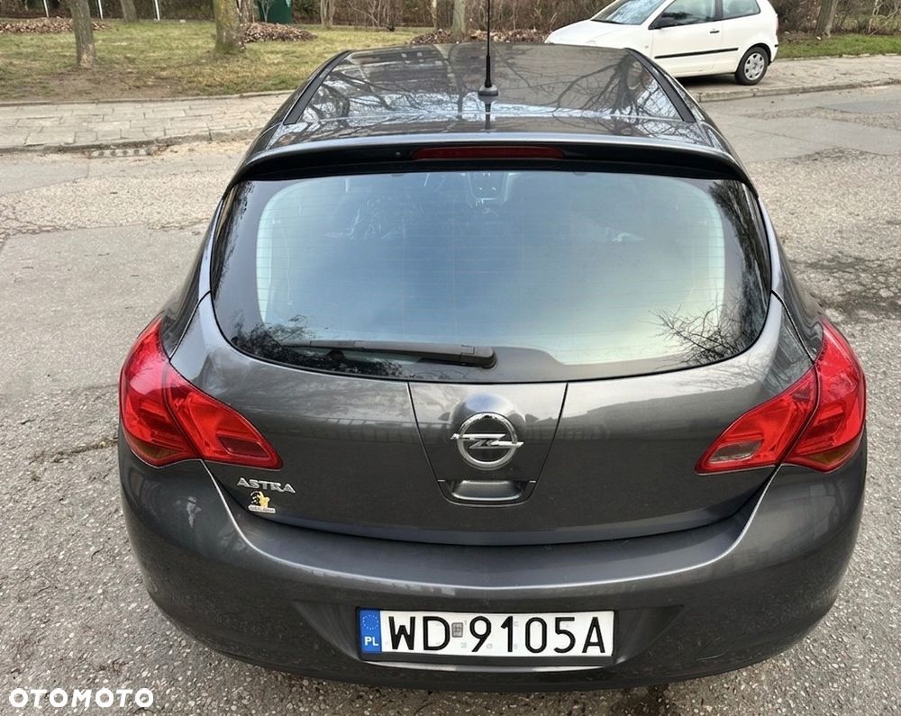Opel Astra 1.4 Cosmo - 10