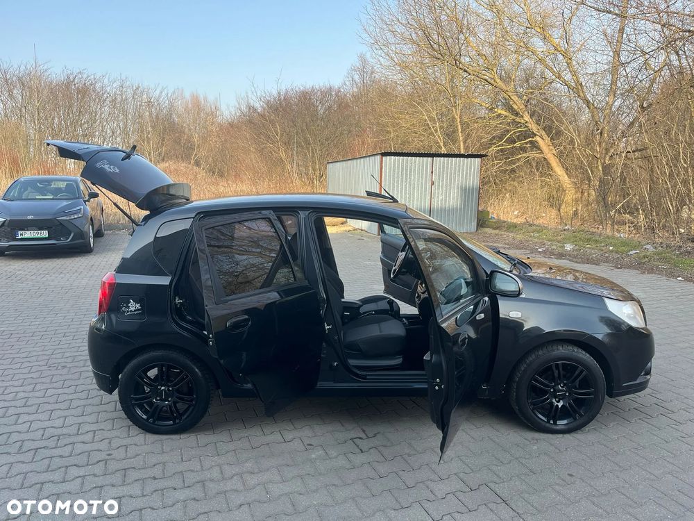 Chevrolet Aveo 1.2 - 21