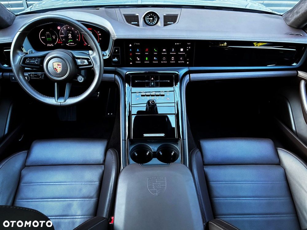 Porsche Panamera - 25