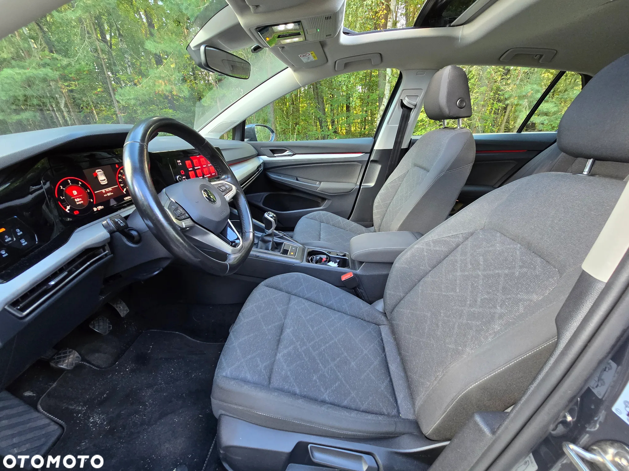 Volkswagen Golf VIII 2.0 TDI Life - 26