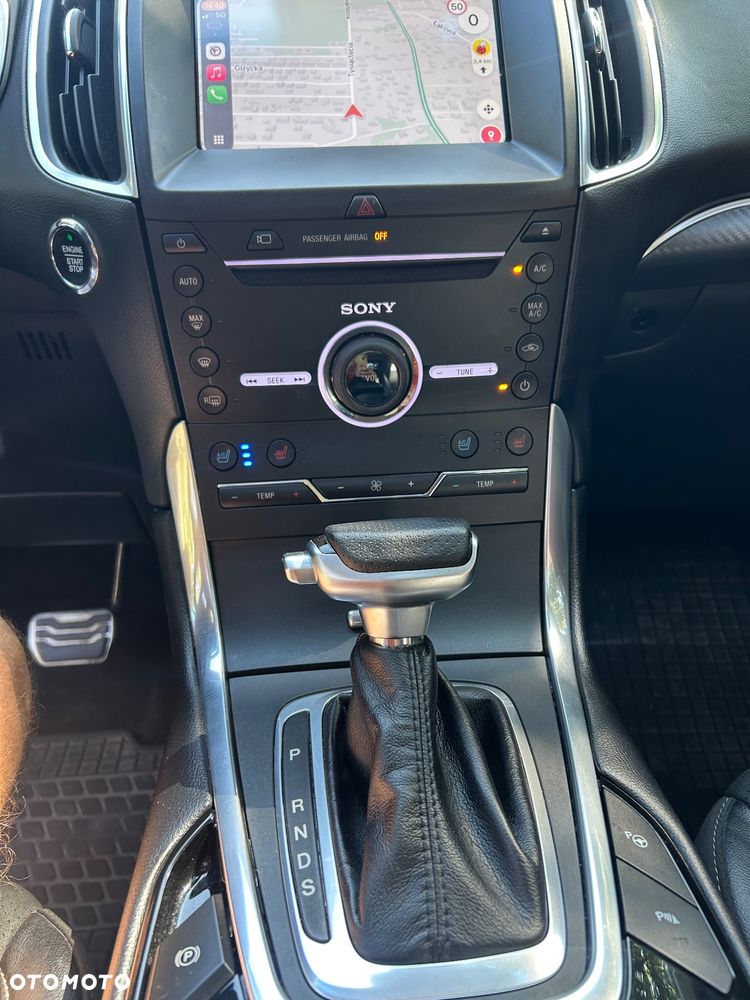 Ford Edge - 19