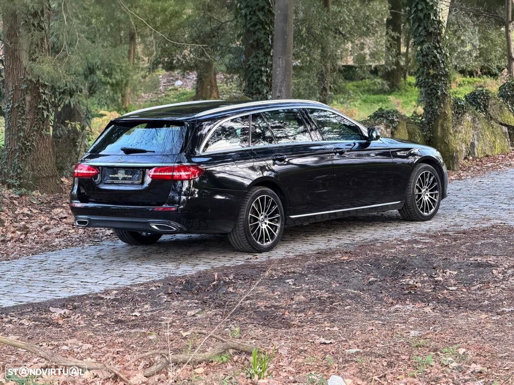 Mercedes-Benz E 300 de AMG Line - 4