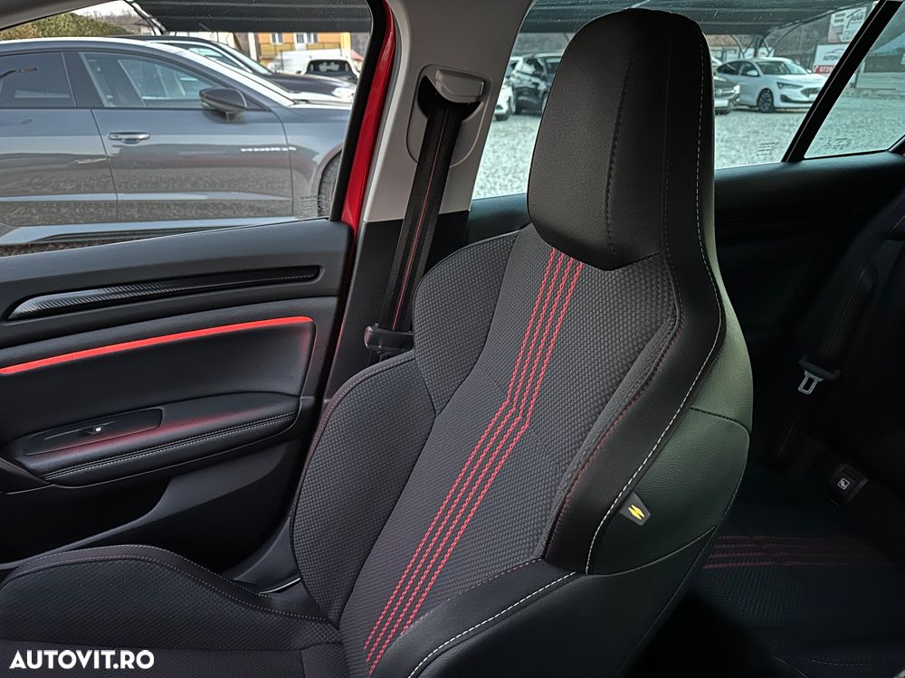 Renault Megane Blue dCi 116 EDC RS Line - 10