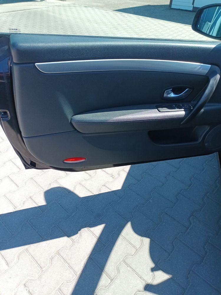 Renault Laguna 2.0 dCi FAP Dynamique - 6