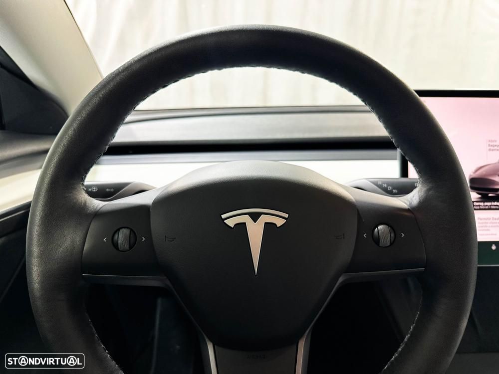 Tesla Model 3 Performance Dual Motor AWD - 40