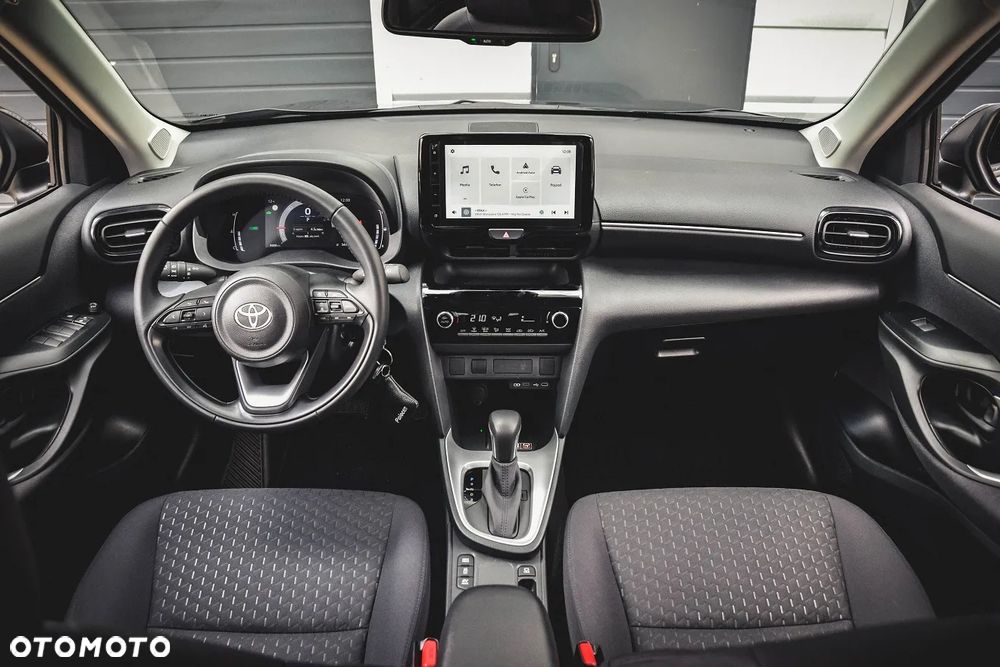 Toyota Yaris Cross Hybrid 1.5 Comfort - 30