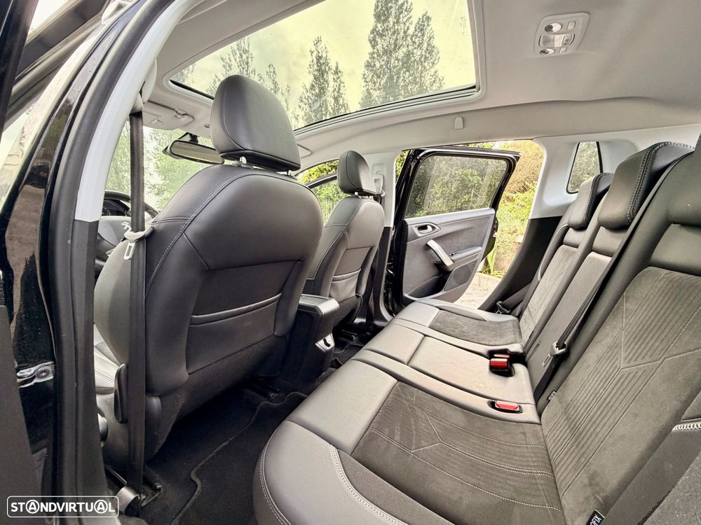 Peugeot 2008 1.2 PureTech Crossway - 31