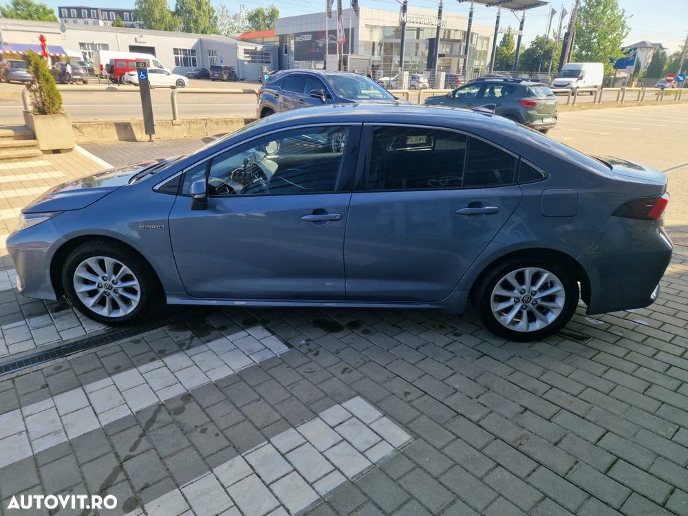 Toyota Corolla 1.8 HSD Business - 6