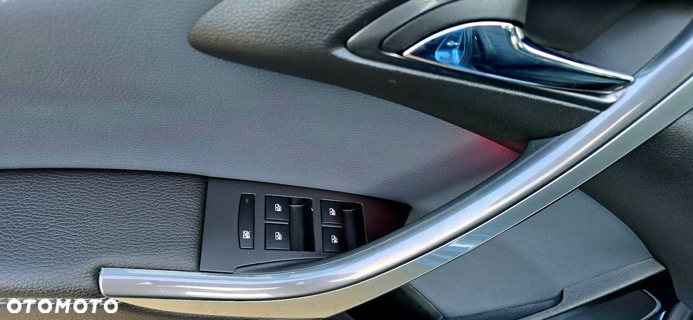 Opel Astra - 19
