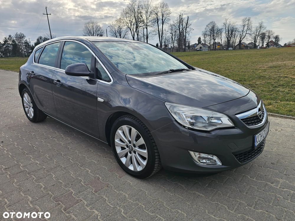 Opel Astra 1.7 CDTI Cosmo - 5