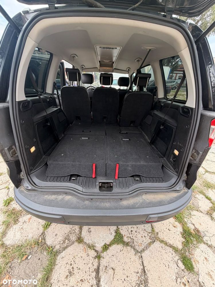 Ford Galaxy 2.0 TDCi Titanium - 17