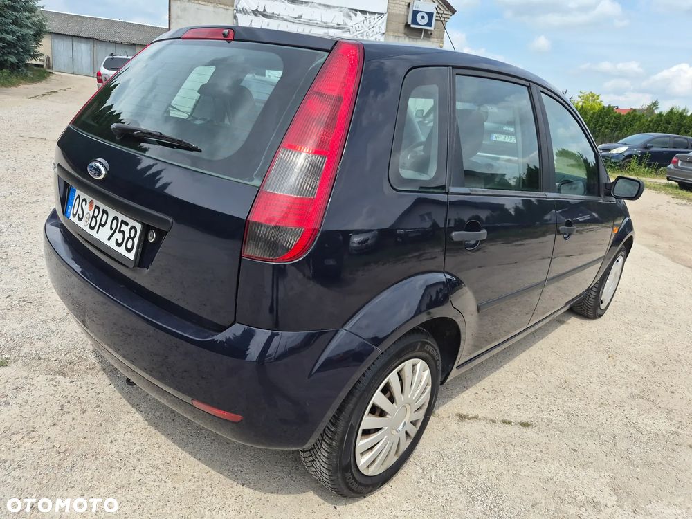 Ford Fiesta 1.3 Ghia - 4