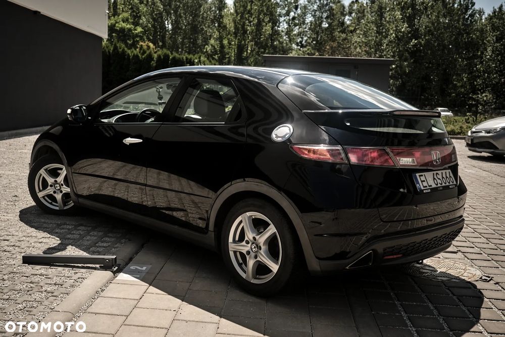 Honda Civic 1.8 Sport - 4