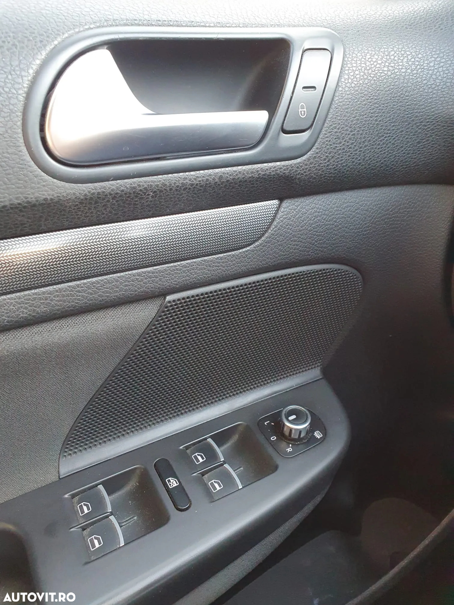 Volkswagen Golf Variant 1.6 TDI DPF BlueMotion Technology DSG Style - 7