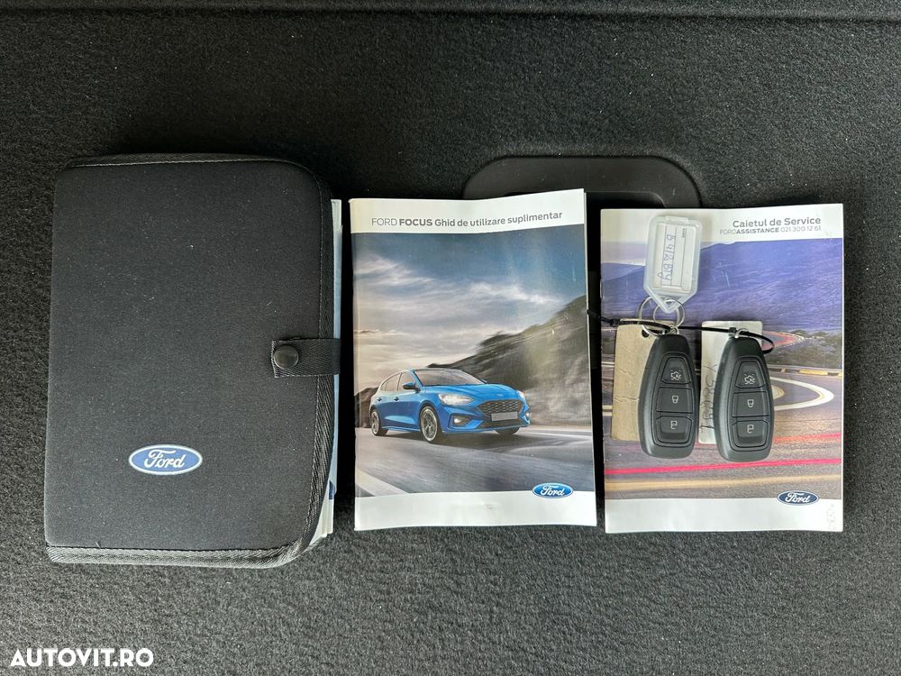 Ford Focus 1.0 EcoBoost MHEV Titanium - 30