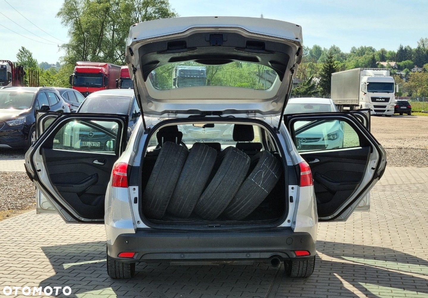Ford Focus - 18