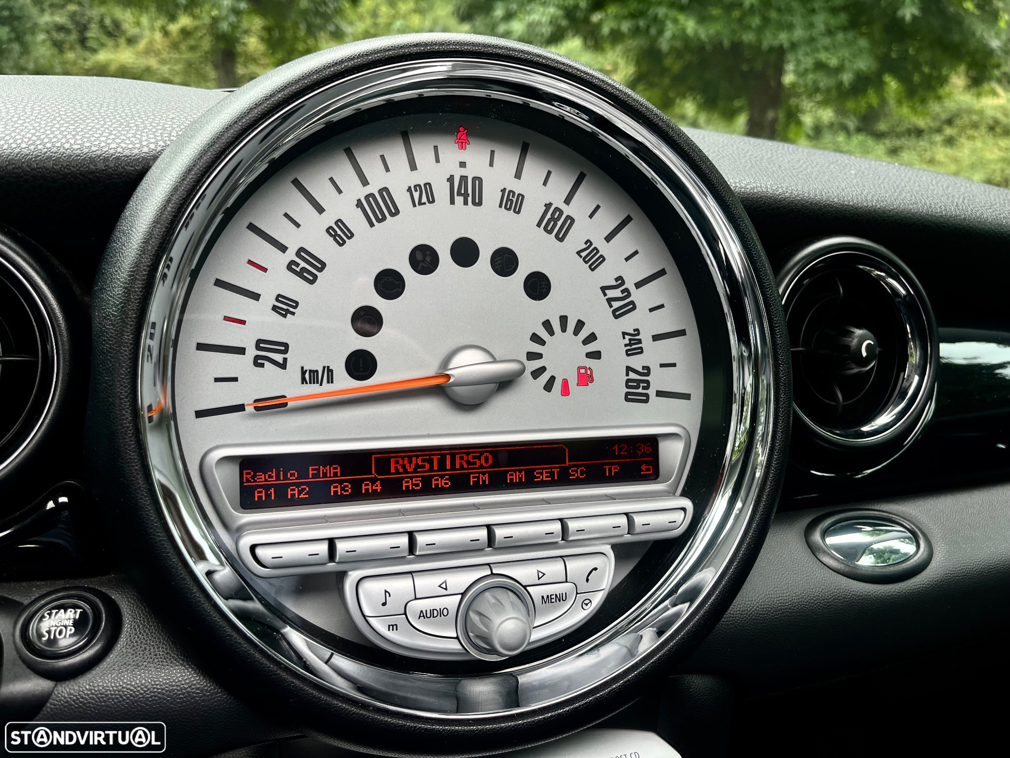 MINI 3 Portas Cooper D - 19