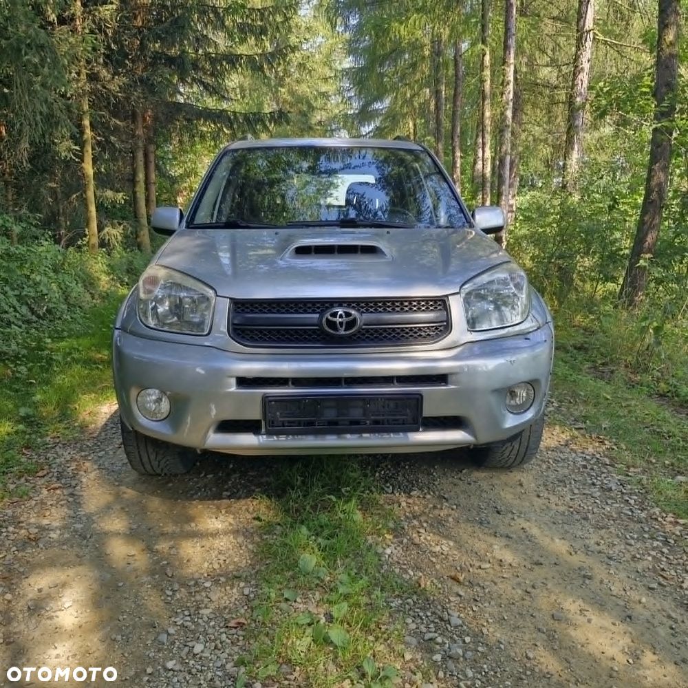 Toyota RAV4 D-4D 4x4 - 3