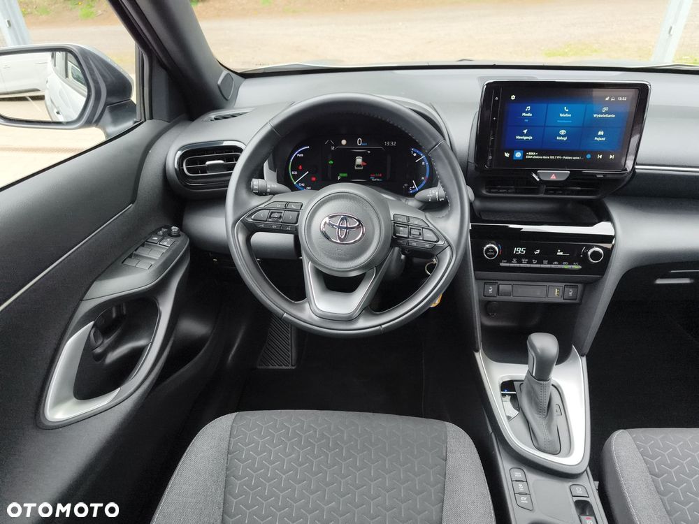 Toyota Yaris Cross Hybrid 1.5 Comfort - 12