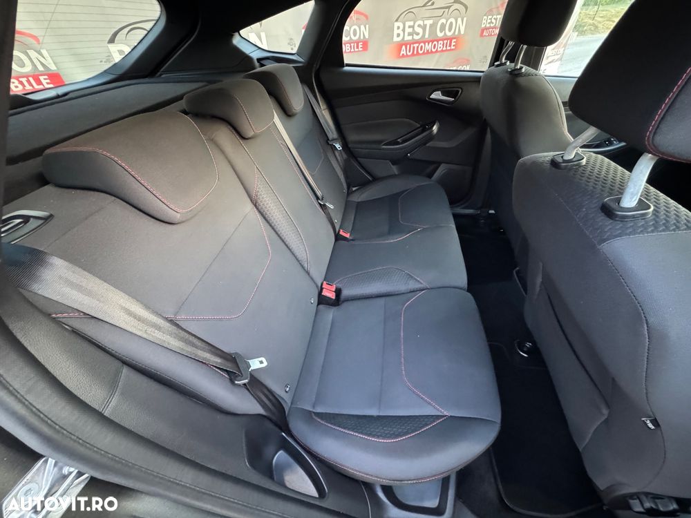 Ford Focus 1.0 EcoBoost ST-Line - 14