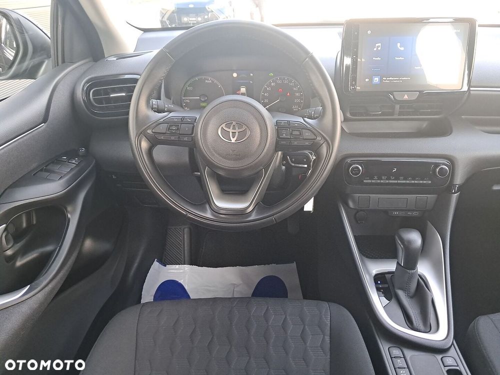 Toyota Yaris - 17