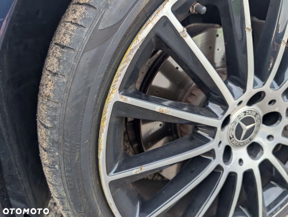 Mercedes-Benz Klasa C 300 Coupe 9G-TRONIC AMG Line - 3