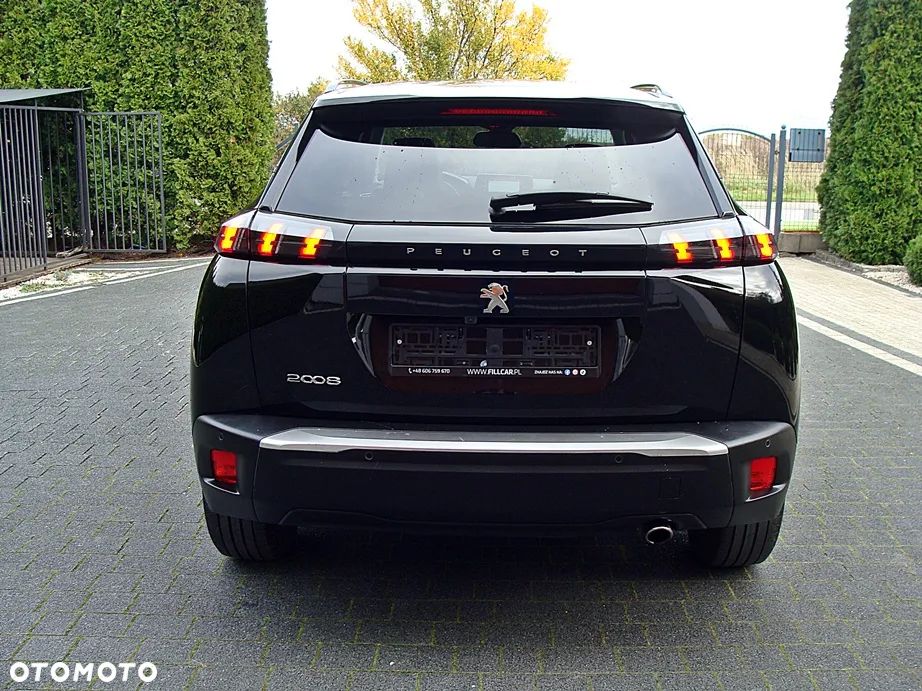 Peugeot 2008 BlueHDi 130 Allure S&S EAT8 - 6