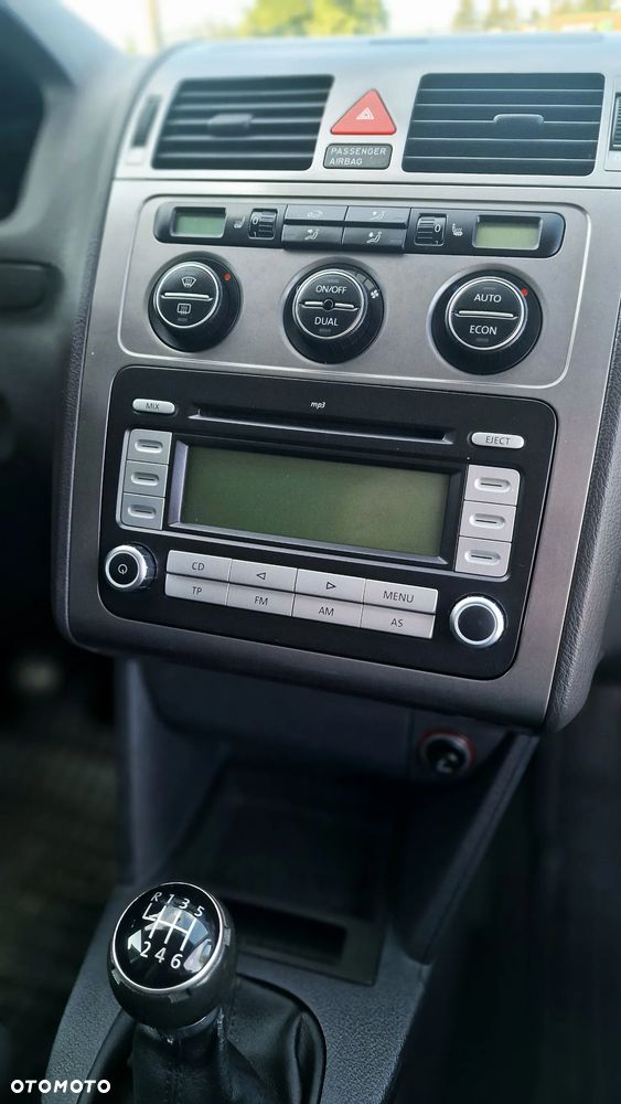 Volkswagen Touran 1.4 TSI United - 7