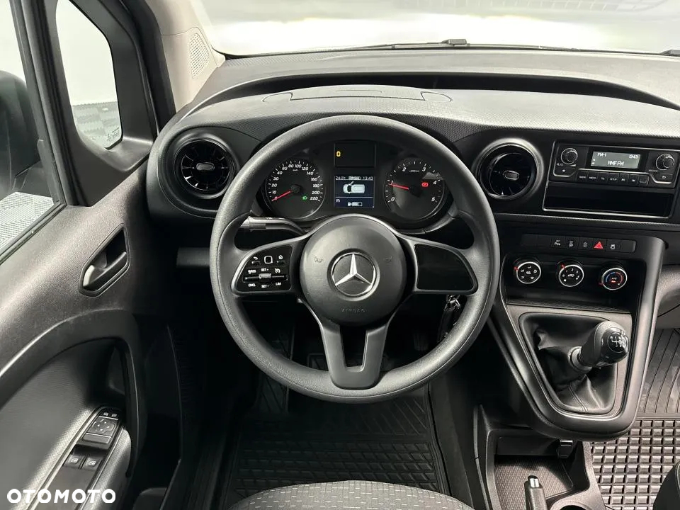 Mercedes-Benz Citan - 21