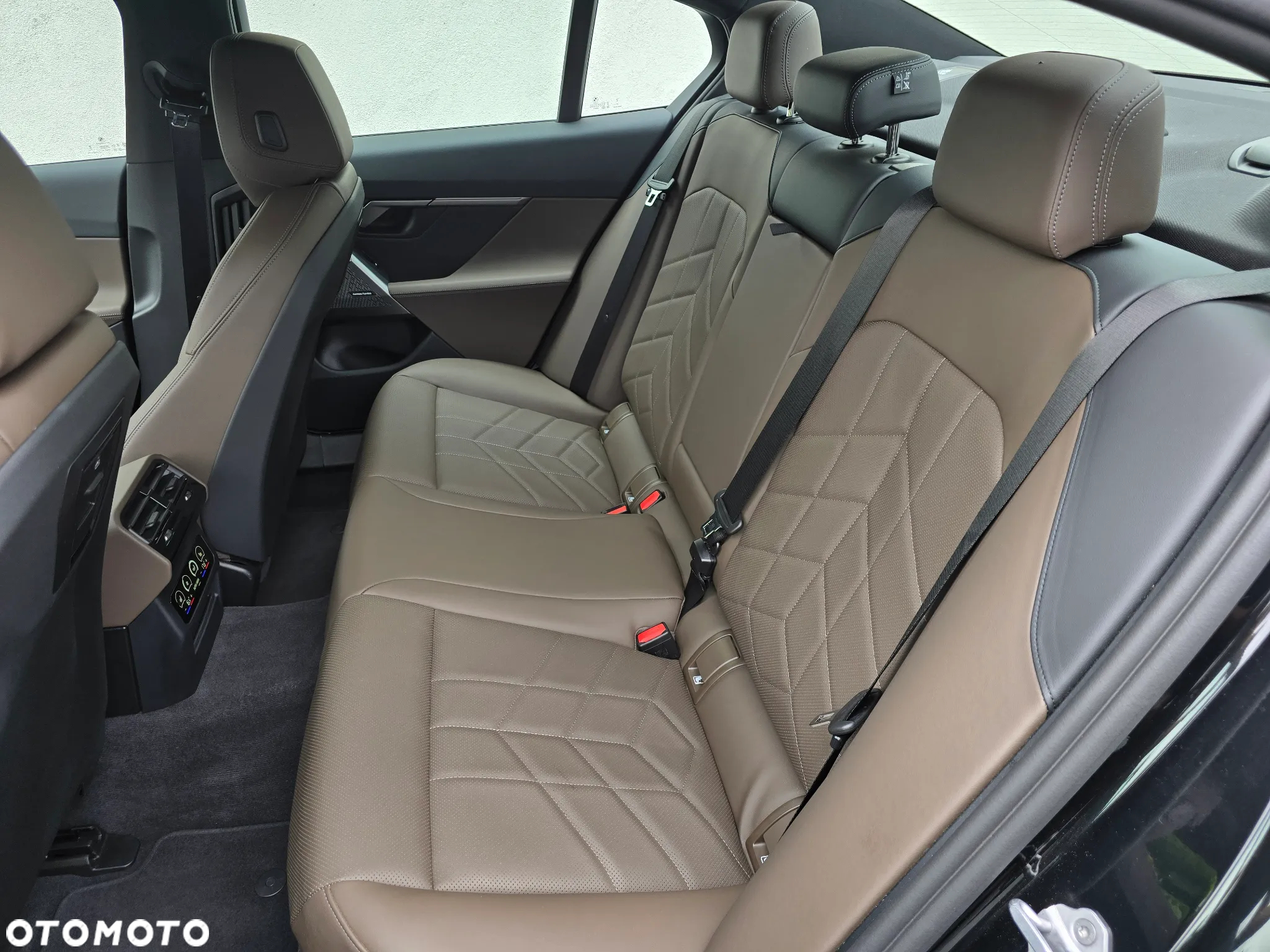 BMW Seria 5 - 8