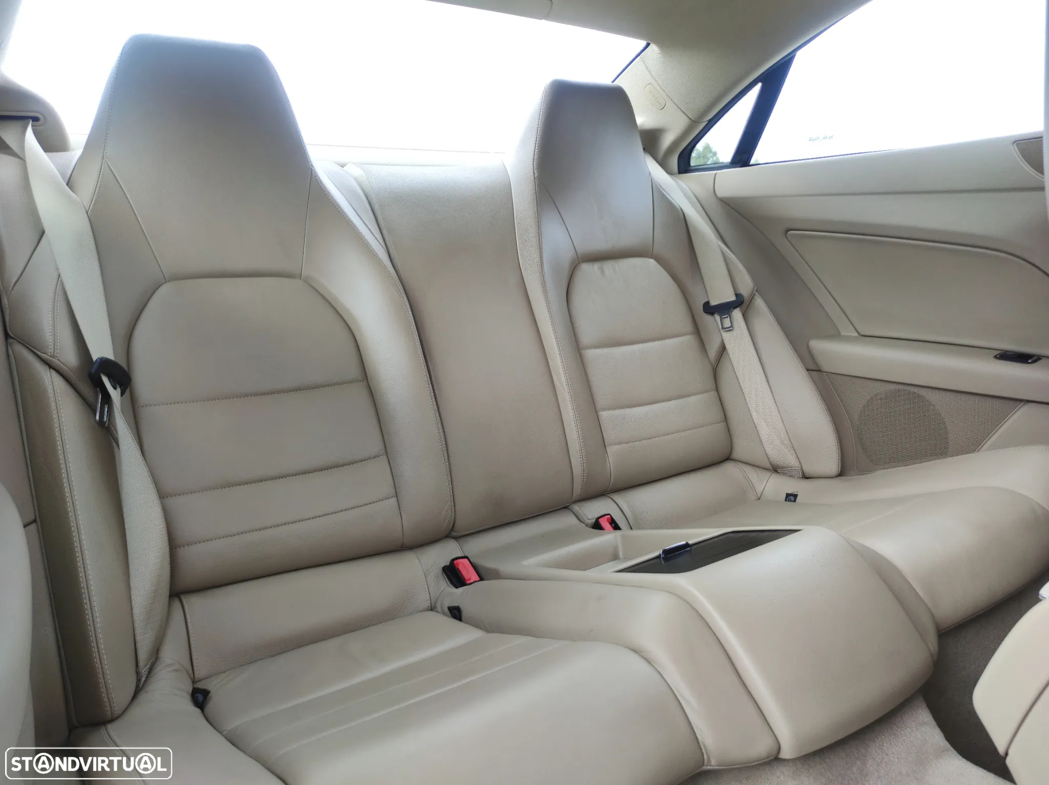 Mercedes-Benz E 220 CDi Elegance BlueEfficiency - 19