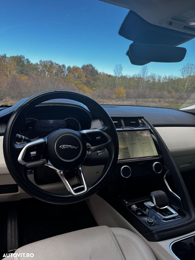 Jaguar E-Pace D165 AWD - 4