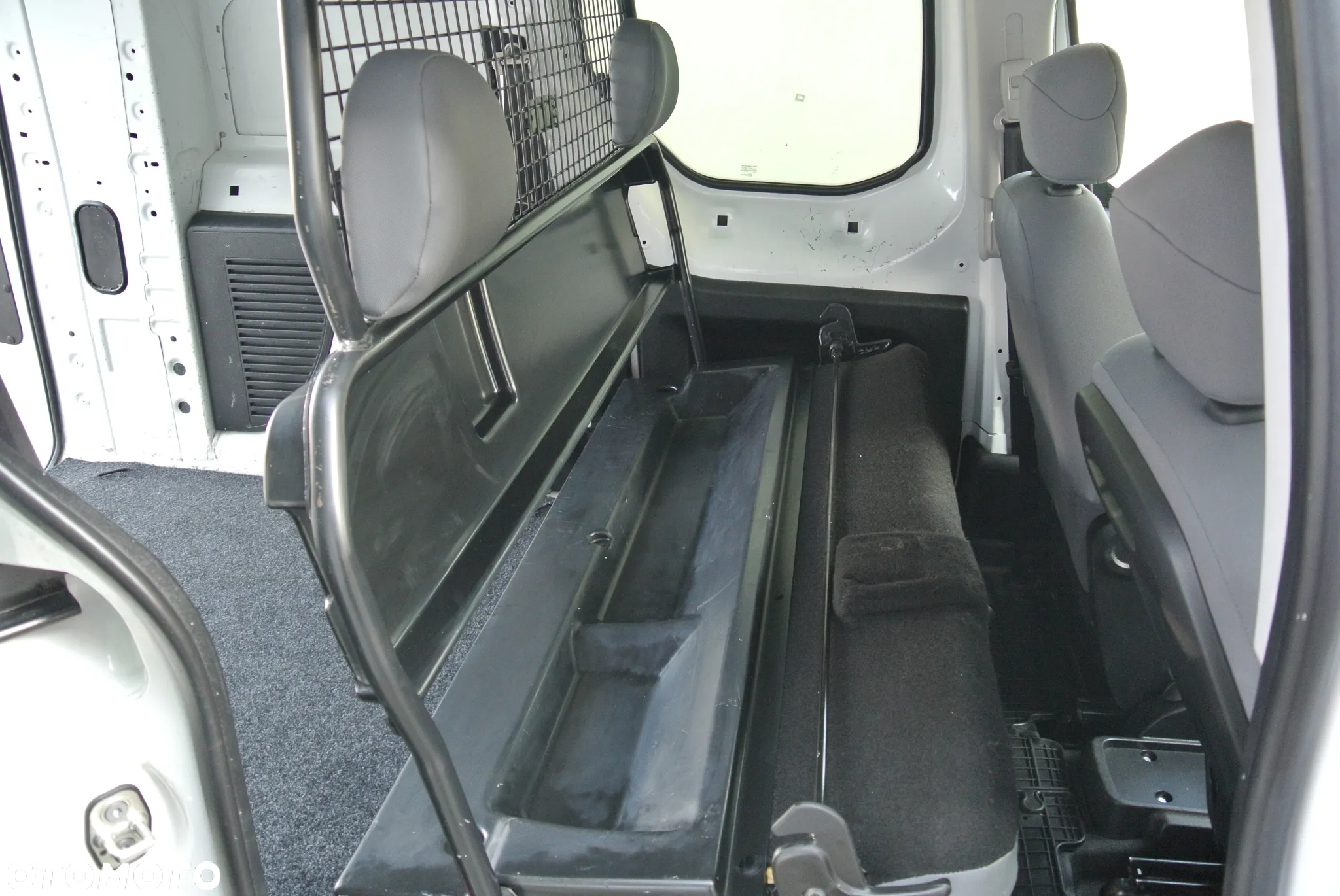 Peugeot Partner - 14