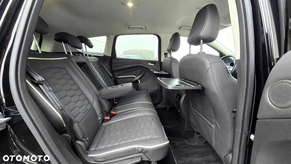 Ford Kuga 2.0 TDCi 4x4 Vignale - 33