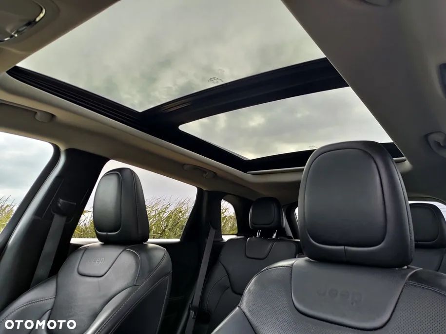 Jeep Cherokee 3.2 V6 Active Drive I Limited - 23