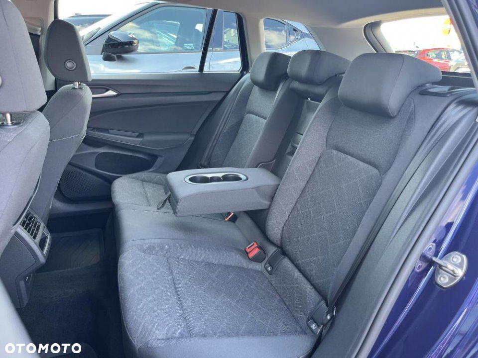 Volkswagen Golf - 14